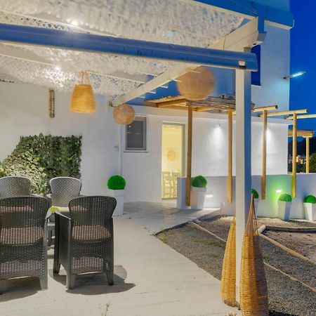 Endless Blue From Syros - Megas Gialos Resort - Suite 1 Экстерьер фото