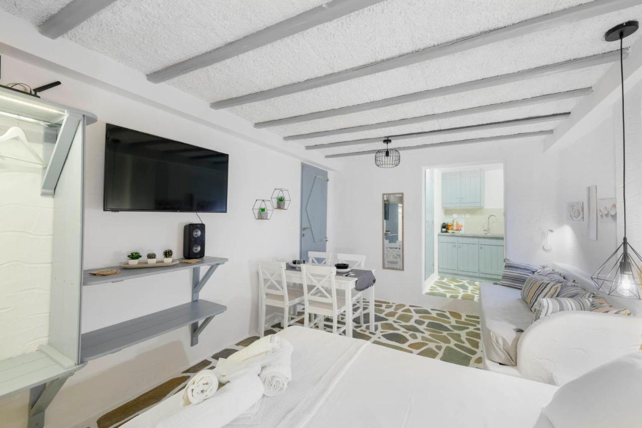 Endless Blue From Syros - Megas Gialos Resort - Suite 1 Экстерьер фото