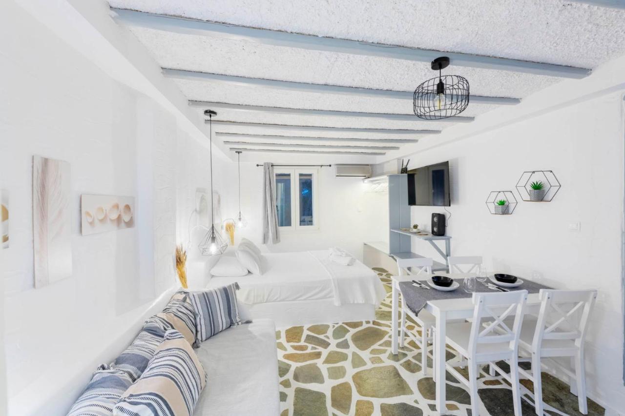 Endless Blue From Syros - Megas Gialos Resort - Suite 1 Экстерьер фото